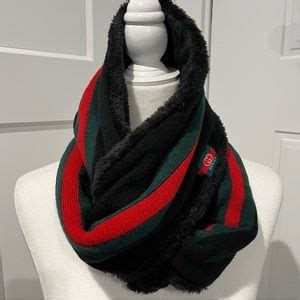 gucci infinity scarf